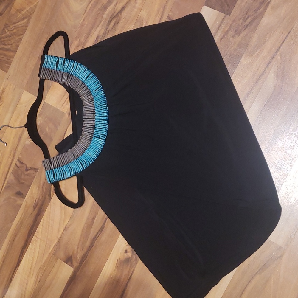 Ronni Nicole sz 6 Black dress with beadin.